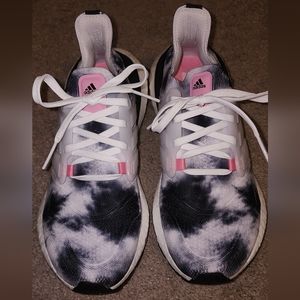 Adidas ultraboost 22 tye-dye